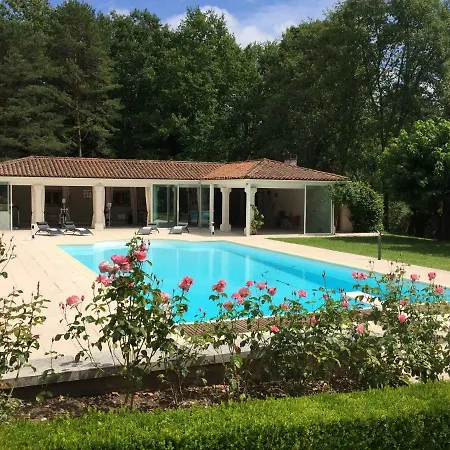 Couette-café Château De Lannet *
